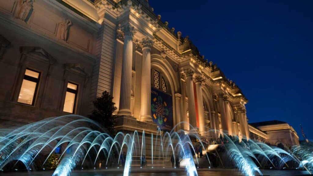 New York, NY, USA - November 11, 2018. Fountain at the Metropolitan Museum of Art in New York City.