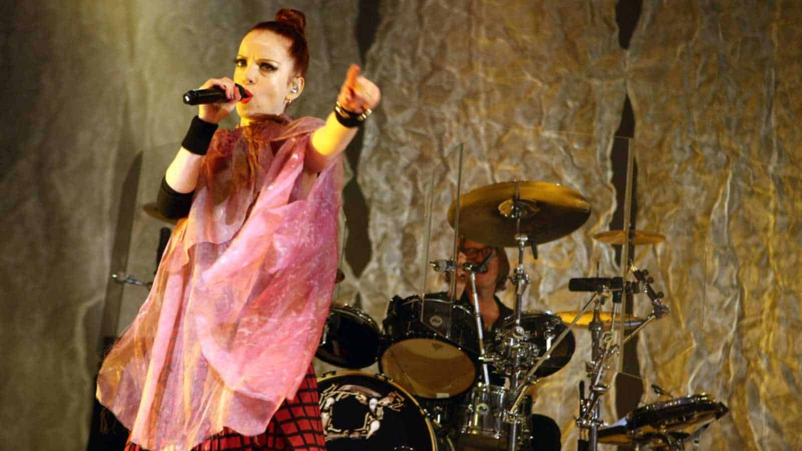 KYIV - NOVEMBER 12: Shirley Manson from GARBAGE performs as part of the 2012 tour, on stage at Sport`s Palace on November 12, 2012 in Kyiv, Ukraine.