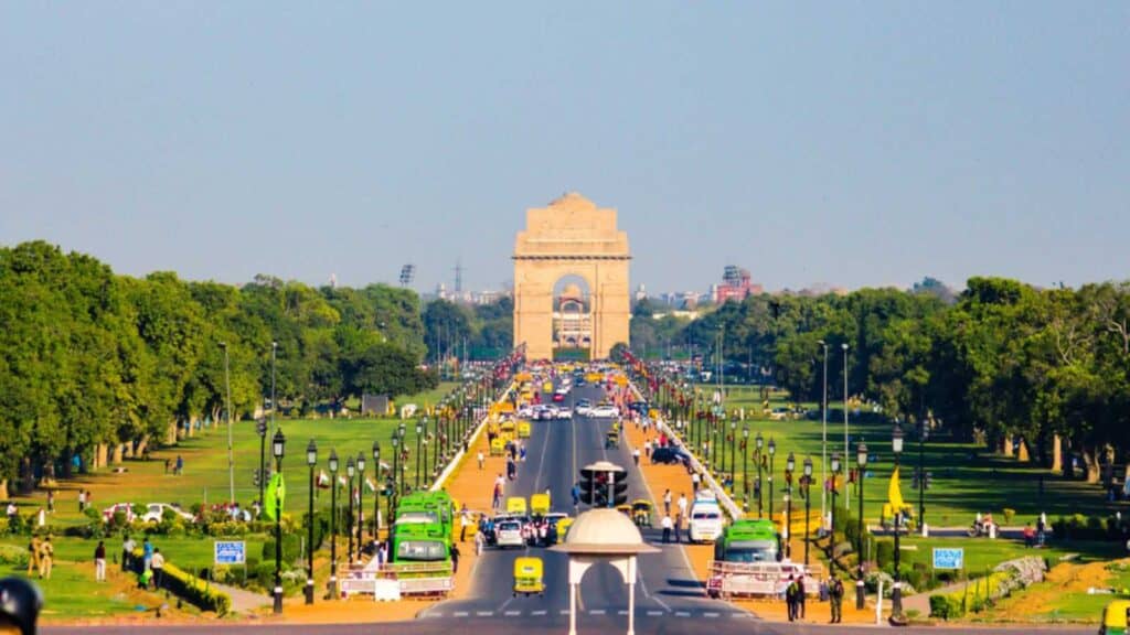Rajpath with India Gate war memorial in background situated in New Delhi, India. One of the most efficiently built road in the capital of India. Rajpath road connects India Gate & Rashtrapati Bhavan.