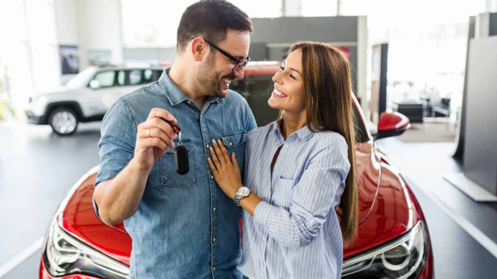Couples buying car