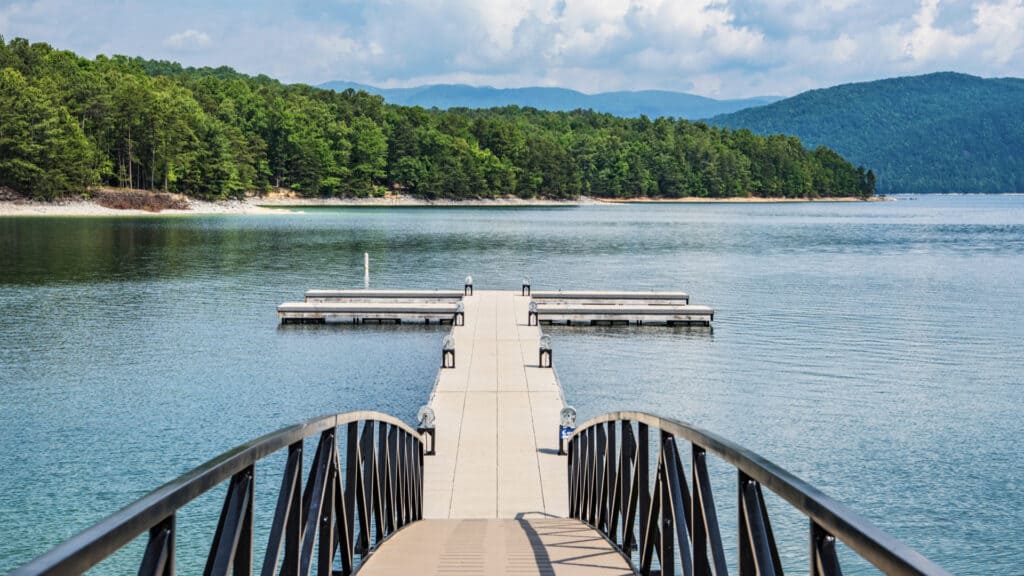 Best Lakes in South Carolina
